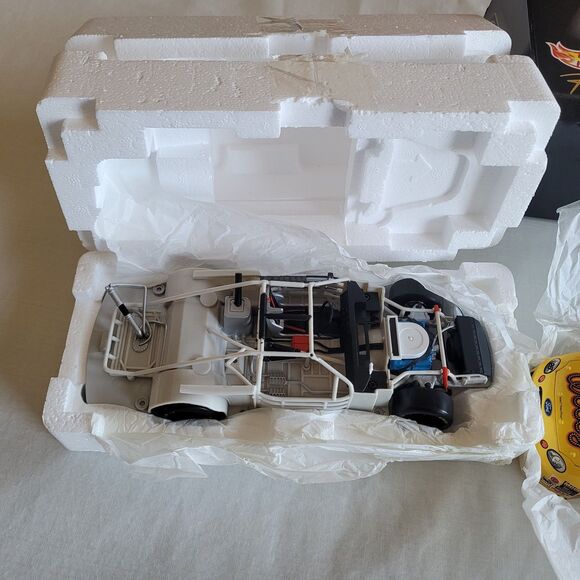 1999 Hot Wheels Crew’s Choice #26 Toy Story 2 Johnny Benson 1:24 Diecast New - Picture 7 of 14